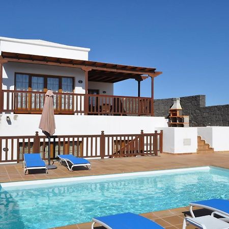 Villa Esmeralda Playa Blanca  Luaran gambar