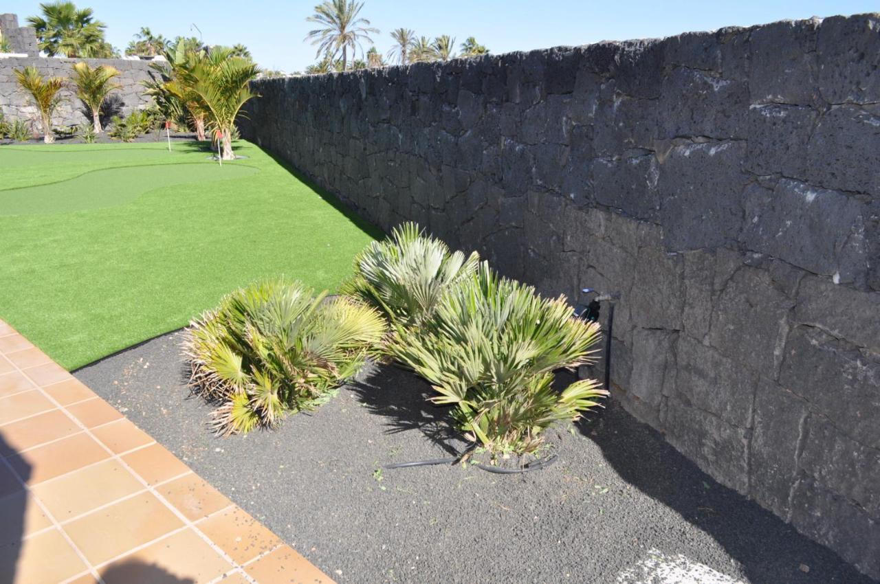 Villa Esmeralda Playa Blanca  Luaran gambar